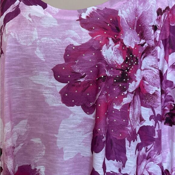 NWOT Time and Tru Purple Relaxed Blouse with Floral Print XXL - Picture 4 of 5
